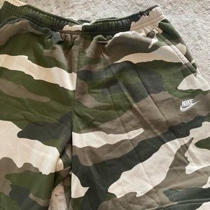 Men’s Nike swaetshorts